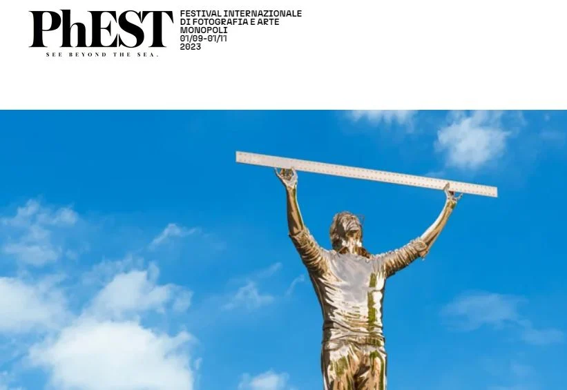 Jan Fabre – L’uomo che misura le nuvole. The man who measures the clouds.