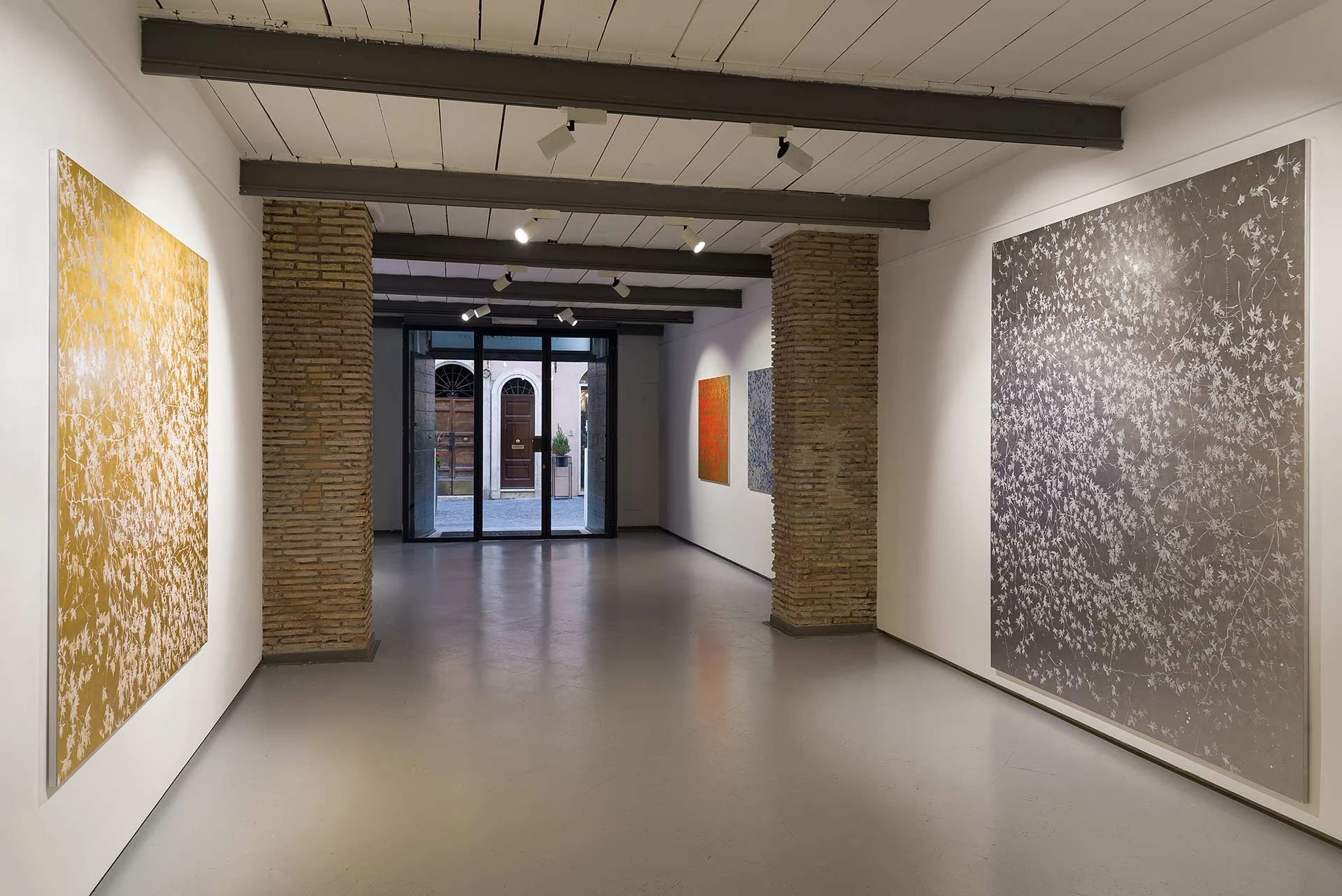Sue Arrowsmith | Flickering Light